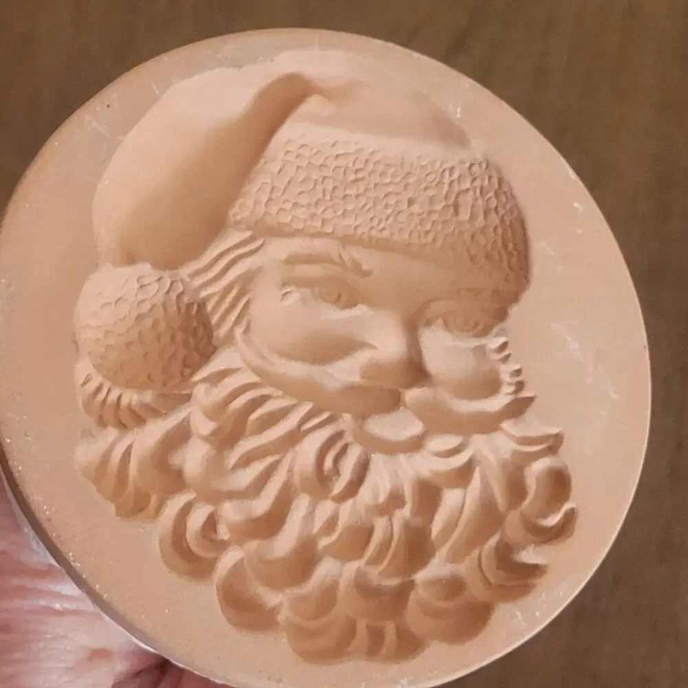 Vtg 1997 Shaker Hearth Santa Claus with List Christmas Cookie Press Clay Figure